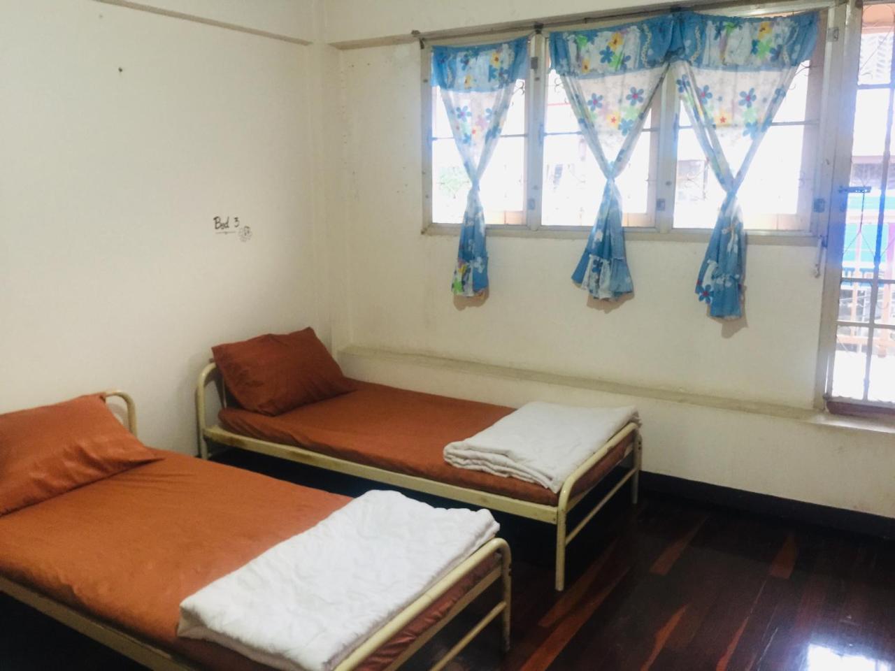 צ'יאנג ריי Sofia Hostel מראה חיצוני תמונה