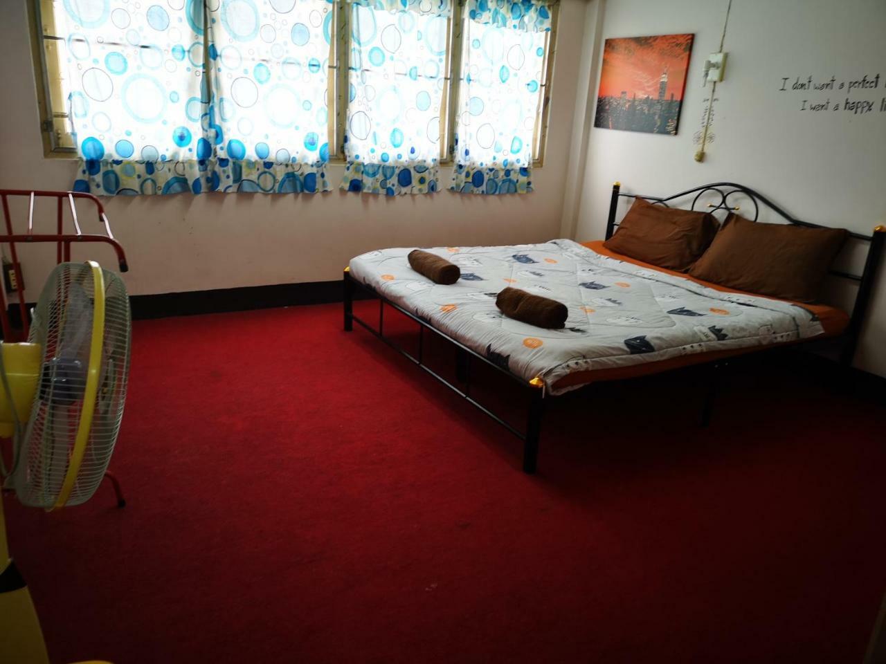 צ'יאנג ריי Sofia Hostel מראה חיצוני תמונה